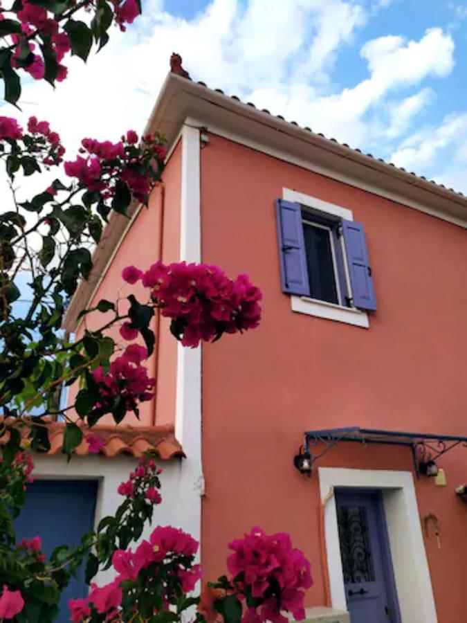 Locrihouse-Stylish Comfortable Home In Galaxídhion Exterior foto